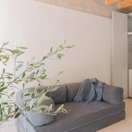 Modern With Rooftop Terrace 15min Walk Apartment *