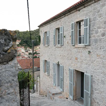 Modern With Rooftop Terrace 15min Walk Appartement