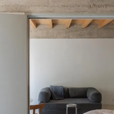 Apartment Modern With Rooftop Terrace 15min Walk